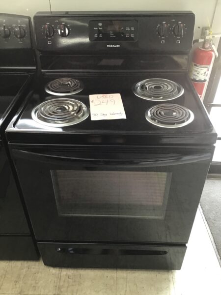 Frigidaire Black Coil Top Range