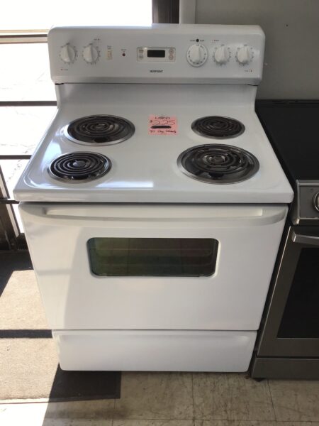 Hotpoint White Coil Top Range