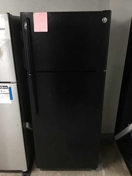 GE Black Top Mount 17.5CuFt Fridge (28in-wide)