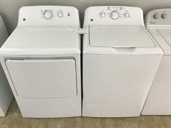 GE Washer and Dryer Set