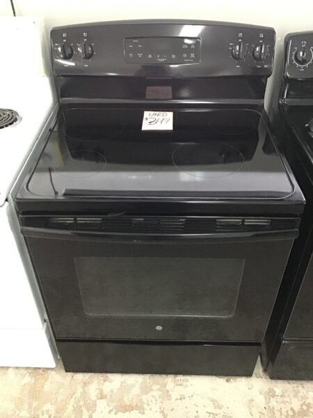 GE Black Glass Top Range (JB620D)