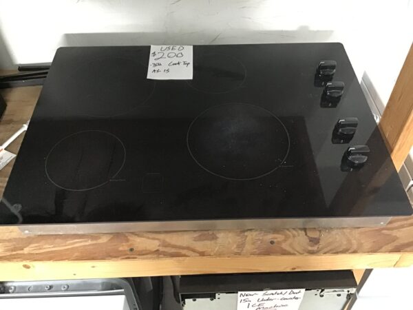 30in GE Drop-in Cook Top