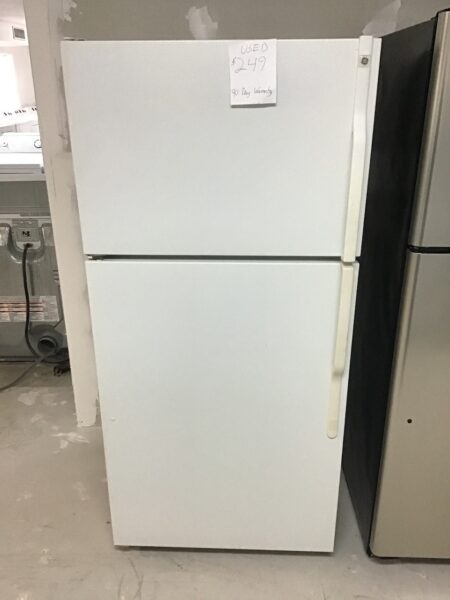 GE White 18CuFt Fridge (TBX18S)