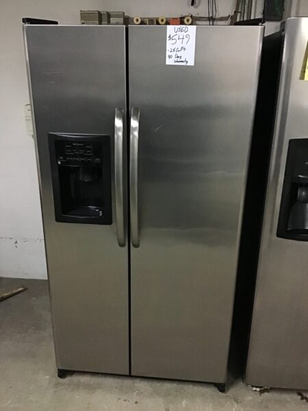 GE Stainless 25CuFt Side-by-Side Fridge