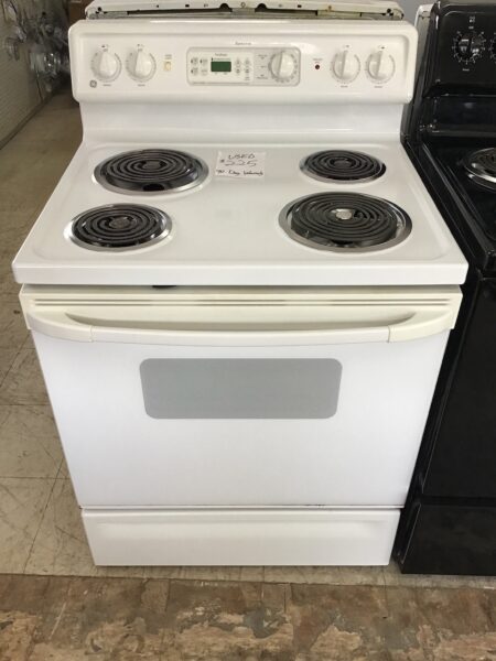GE Spectra White Coil Top Range