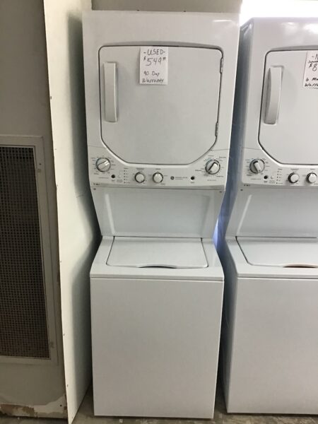 GE 24in-wide Laundry Center