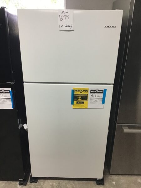 BRAND NEW 18 Cubic Foot Fridge
