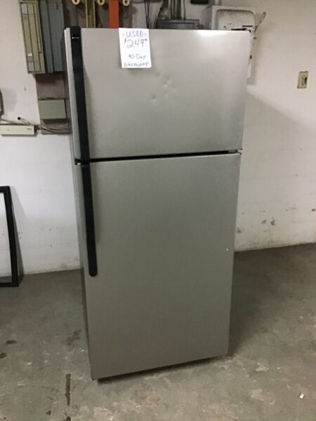 Silver GE Top-Mount Fridge (HTM17B)